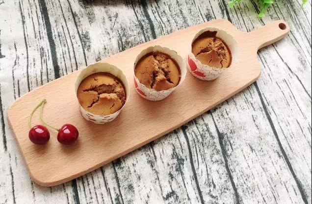 大四姑娘通過養(yǎng)生蛋糕致富，你還坐得住嗎？